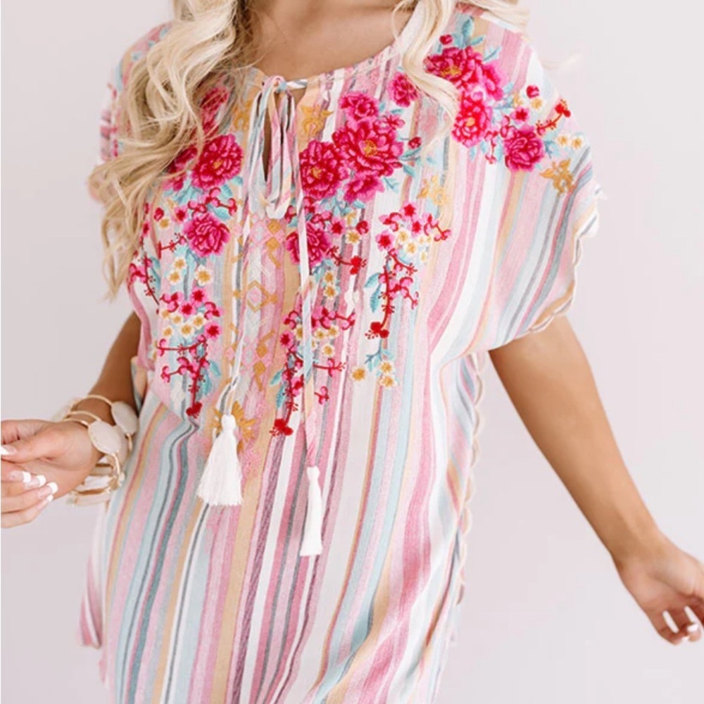 Savanna Jane • Women’s Striped Embroidered Oversized Blouse • Size Small